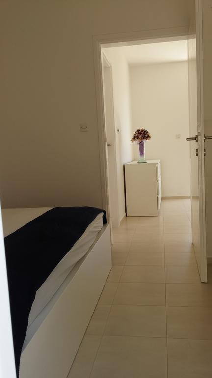 Apartment Helena Tribalj الغرفة الصورة