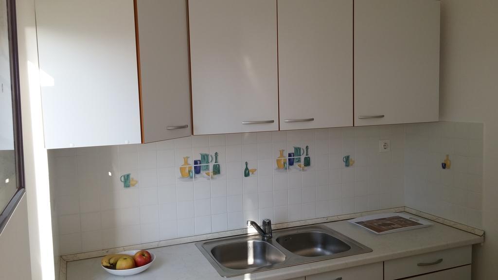 Apartment Helena Tribalj الغرفة الصورة